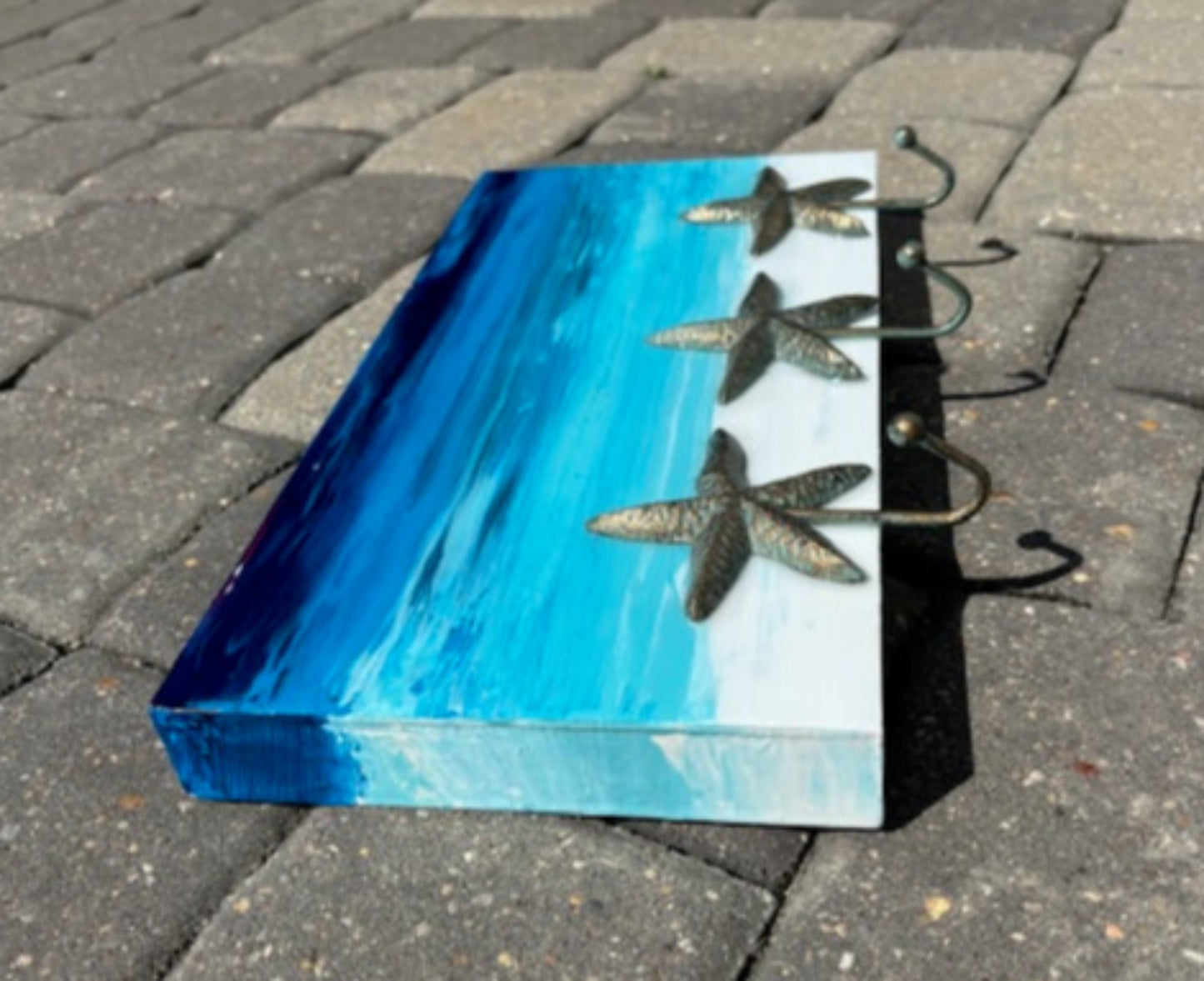 Ocean Scene Rack With Hooks for Hanging Towels, Hats, Leashes