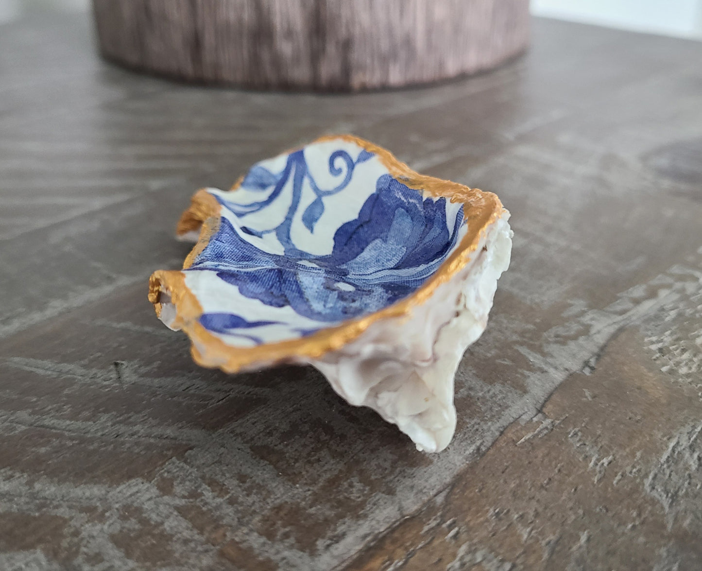Blue & White Floral Print Oyster Shell Trinket Holder