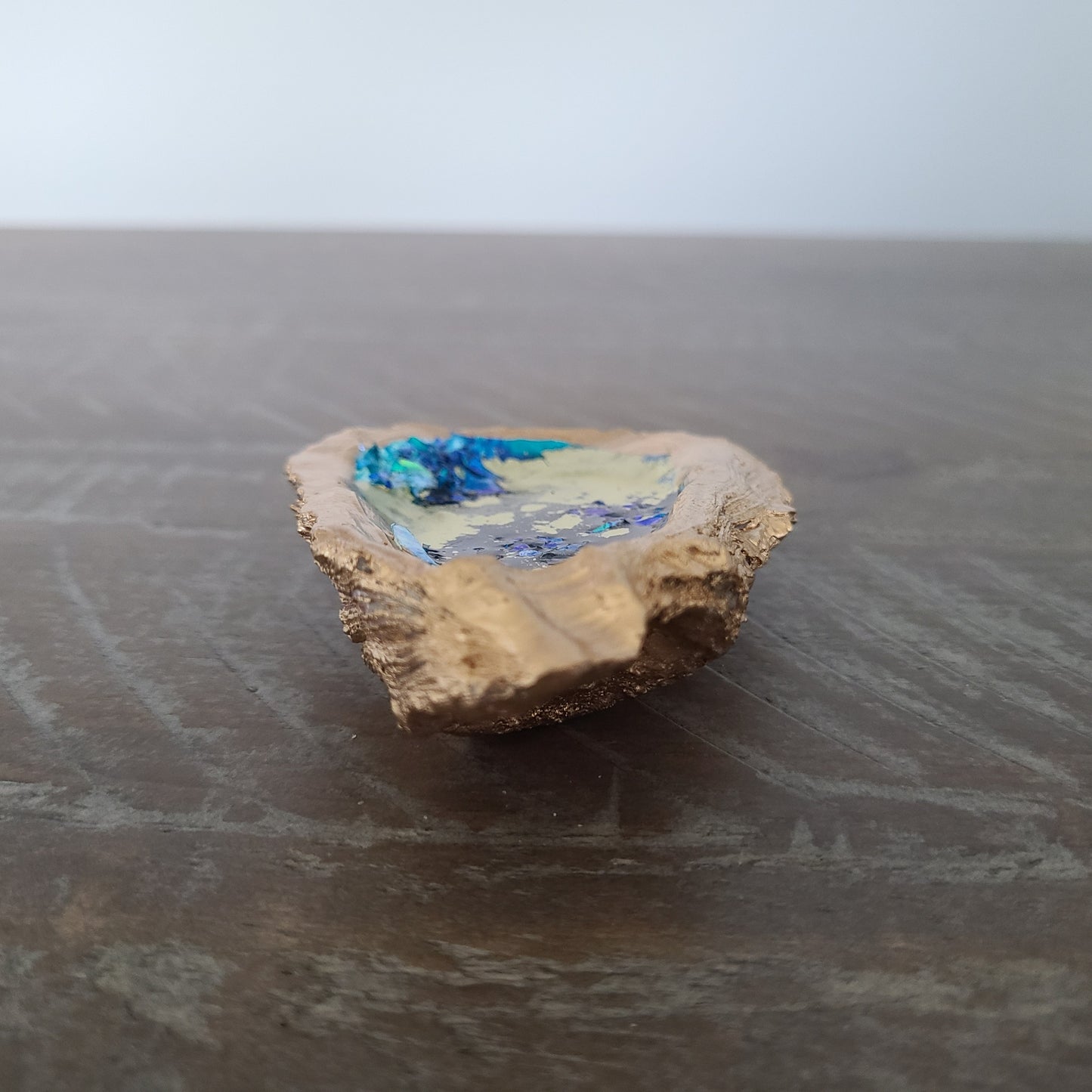 Classy Oyster Shell Trinket Dish, Art Piece, Gold, Blue