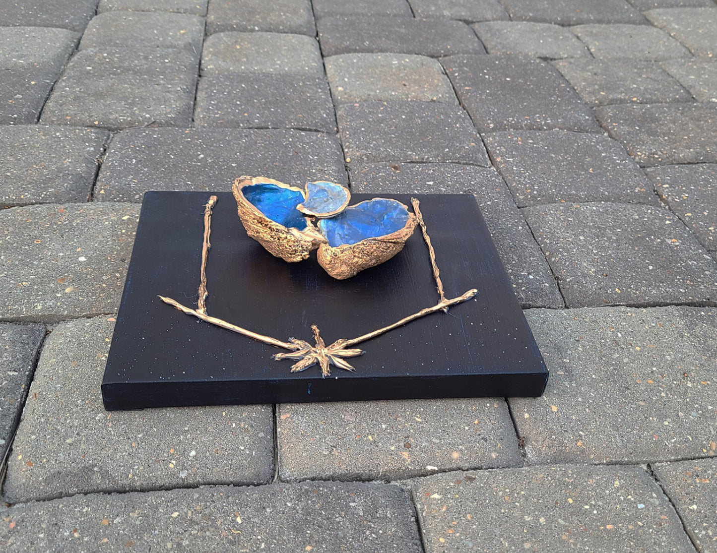 Real Oyster Shell Nativity Scene, 3-D Oyster Shell Artwork