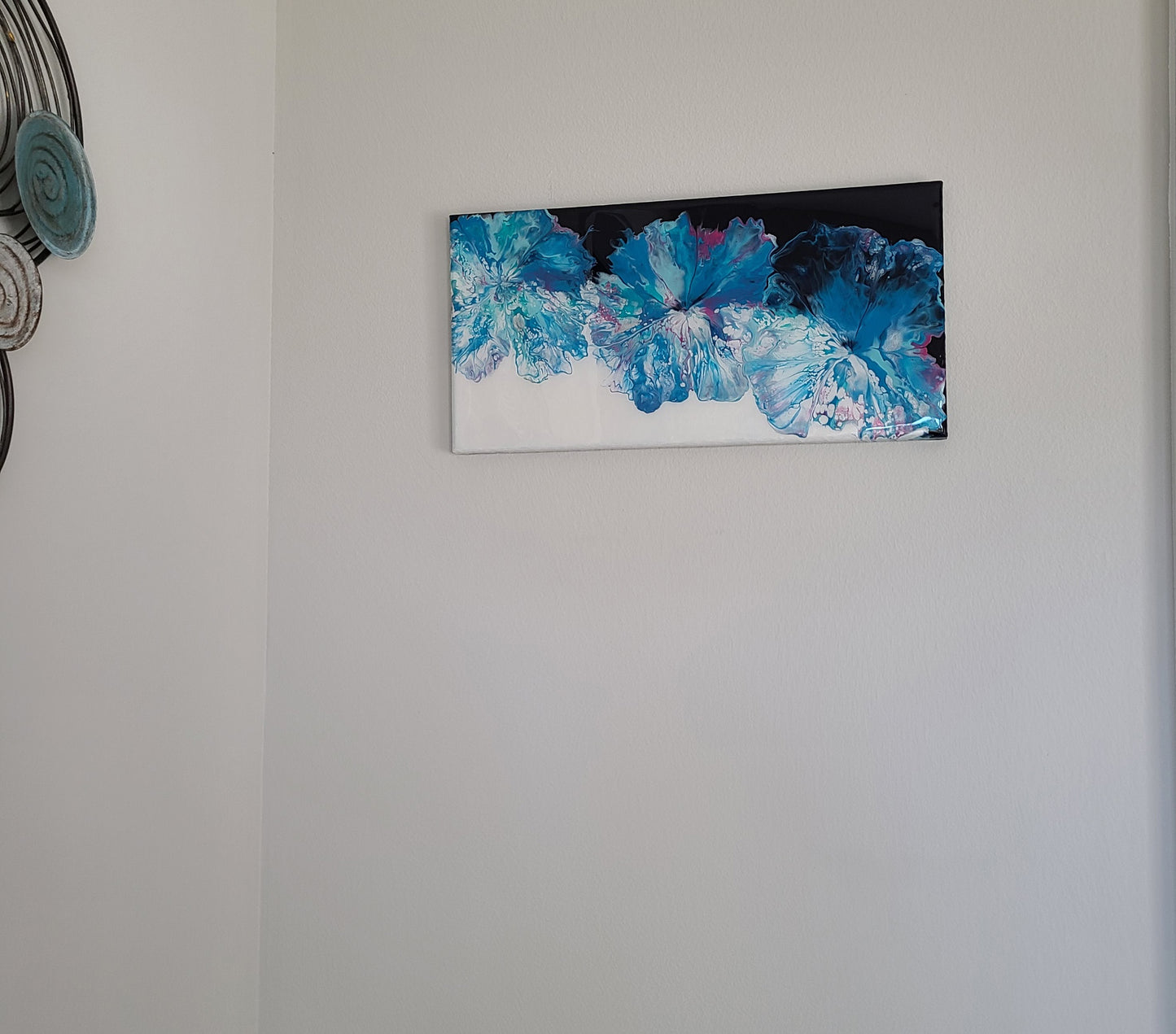 Three Flowers in Bloom Acrylic With Resin Wall Art, 20 x 10