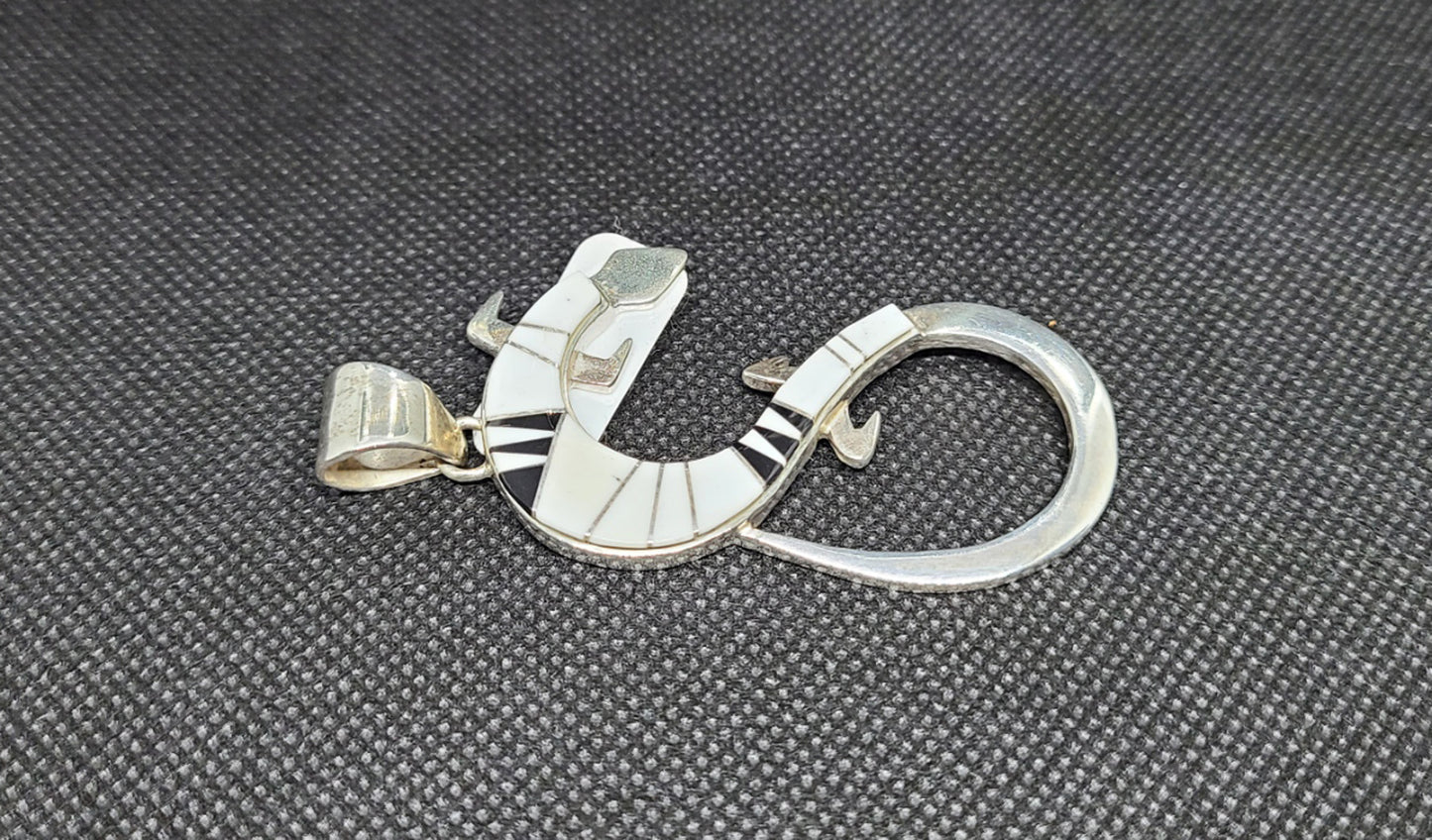 Large Lizard Sterling Silver Pendant, Inlay, White Buffalo, Onyx