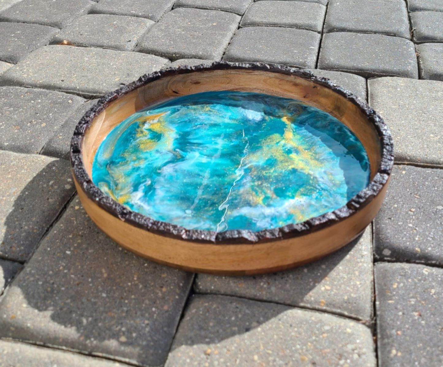 Medium Round Wood Tray With Bark, Turquoise and Gold Resin